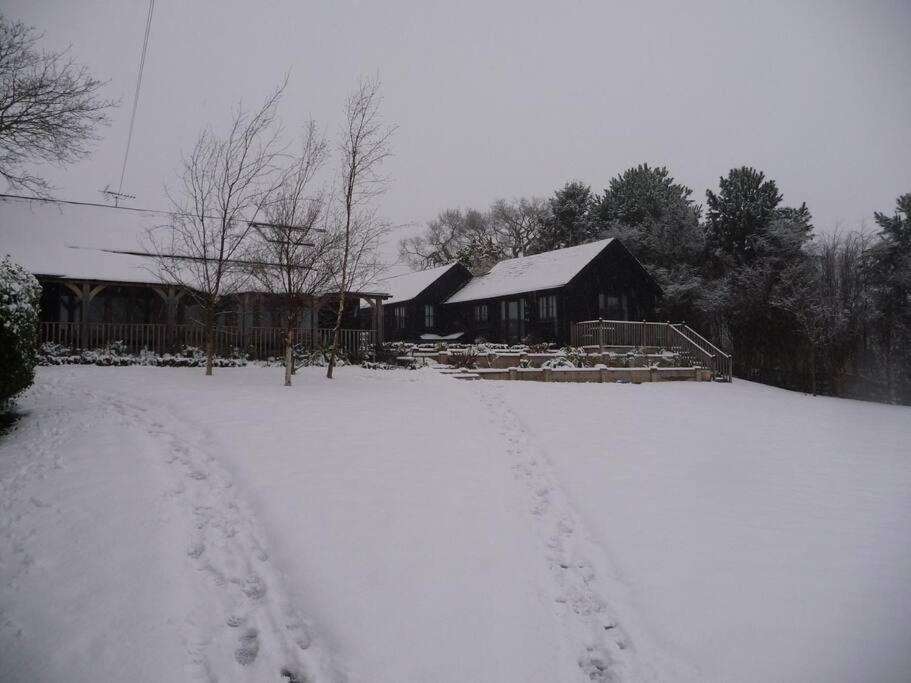 Blackthorn Is A Luxurious, Rural Retreat For Two. Apartment *